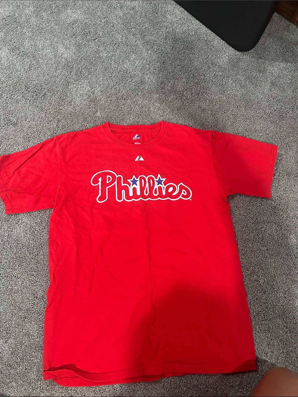 Majestic Red 26 Chase Utley Crewneck Tee with Graphic Logo